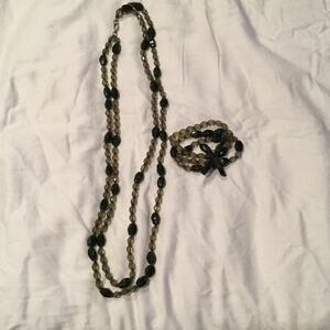 Sage and hunter green beaded necklace bracelet set